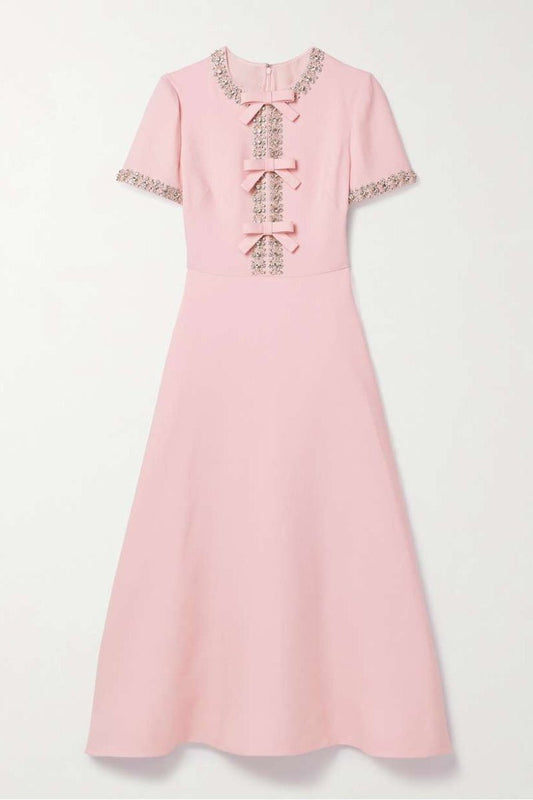 Vestido midi con nudo y detalles de cristal