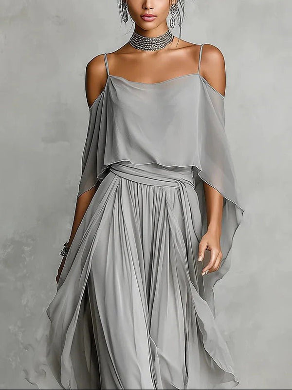 Renata | Grey fluid set with a top featuring thin straps and lightweight trousers