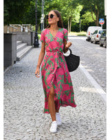 Julia | Elegante vestido con escote en V y corte que realza la figura