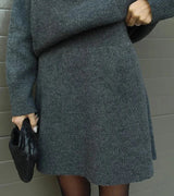 Vera - Conjunto de punto oversize con minifalda
