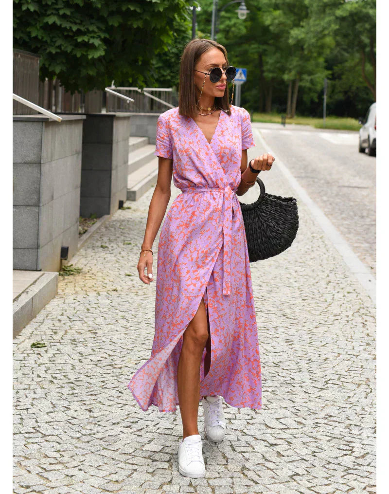 Julia | Elegante vestido con escote en V y corte que realza la figura