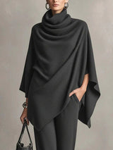 Giana – Conjunto elegante con poncho drapeado y pantalón
