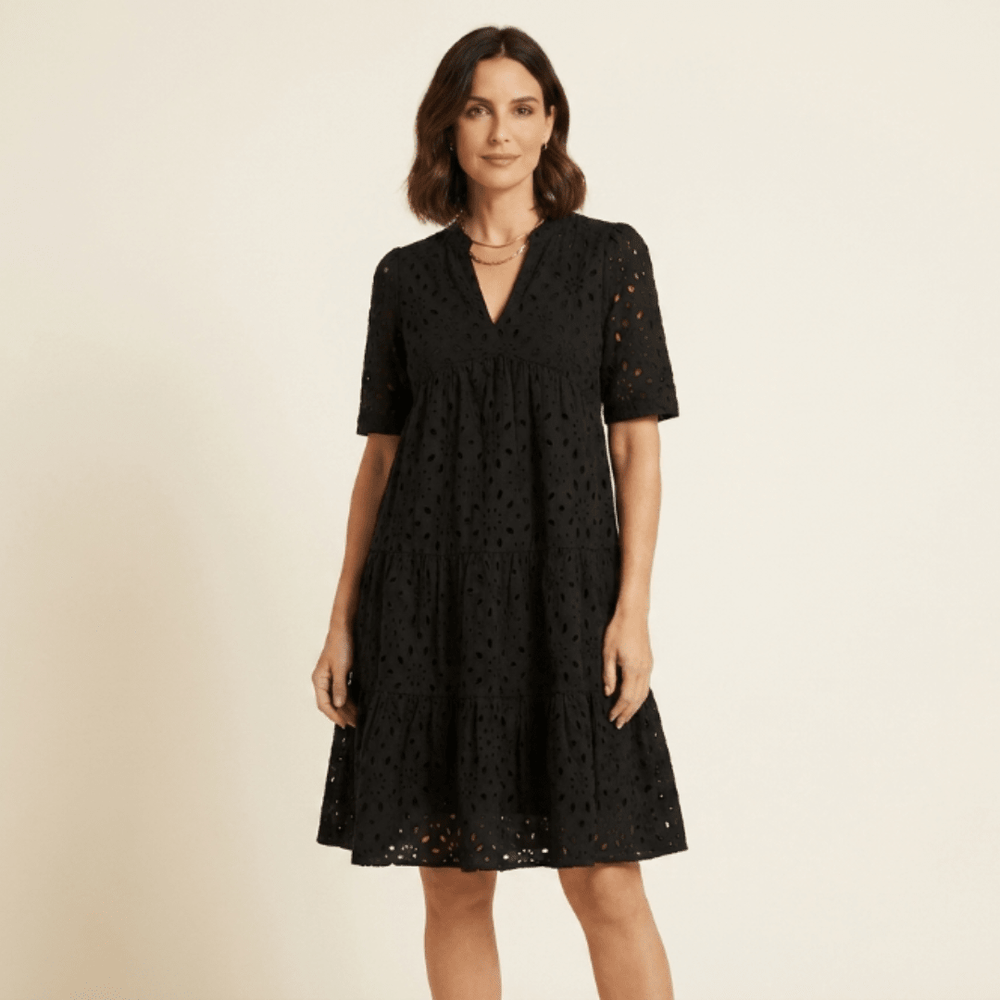 RICA - Vestido veraniego elegante con volantes de encaje