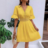 Clara – Vestido de verano cómodo con detalles de encaje