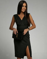 Leonor - Vestido drapeado elegante con abertura lateral