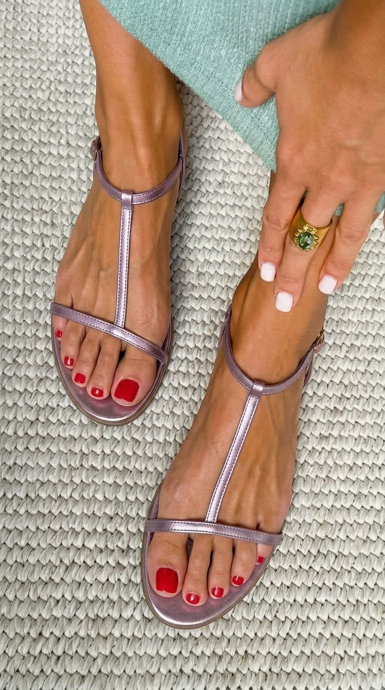 Metallic summer flat T-strap sandals