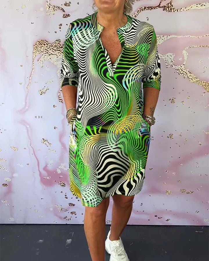 Ria - Vestido colorido con cuello en V