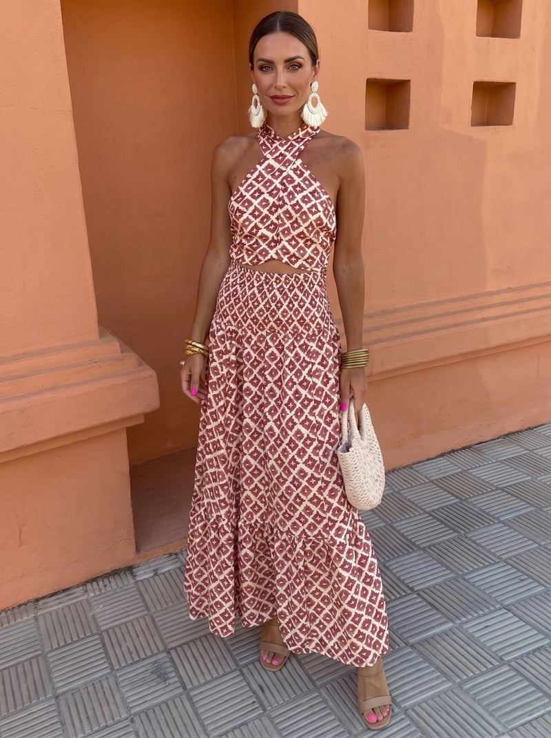 Elsa | An elegant set with an off-the-shoulder design