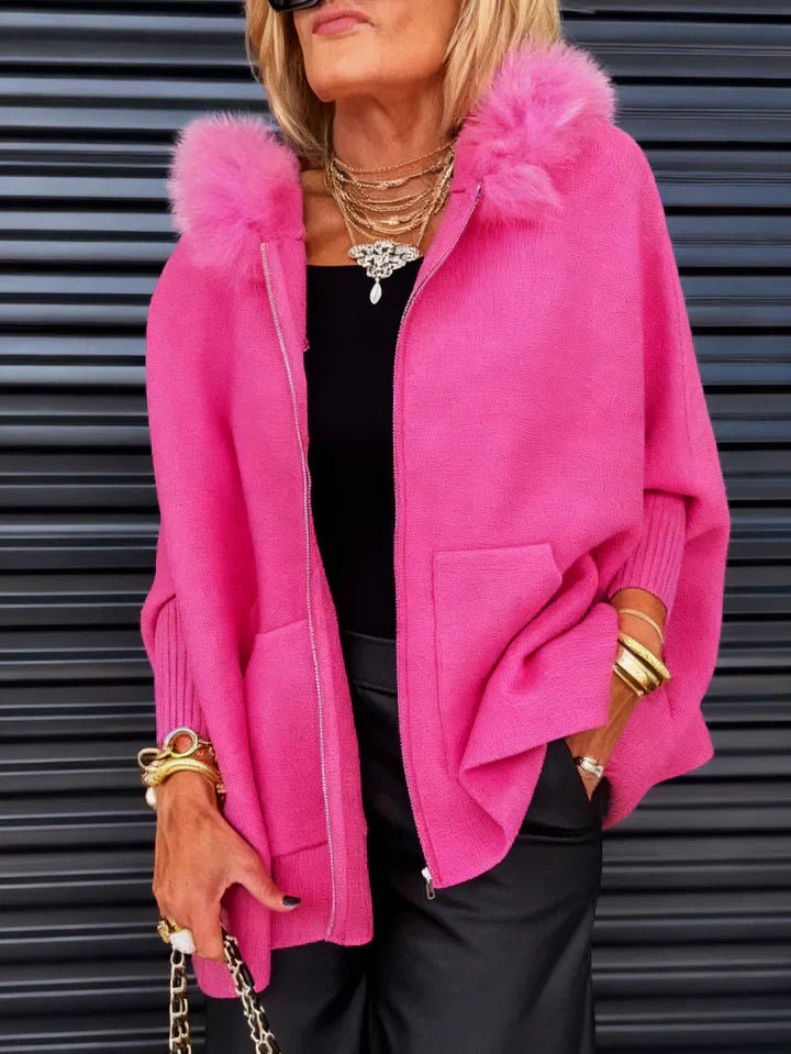 Lara | Chaqueta moderna con capucha de pelo