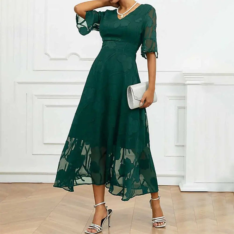 Celira - Vestido con diseño floral sofisticado
