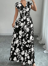 Clara - Vestido floral largo con escote en V